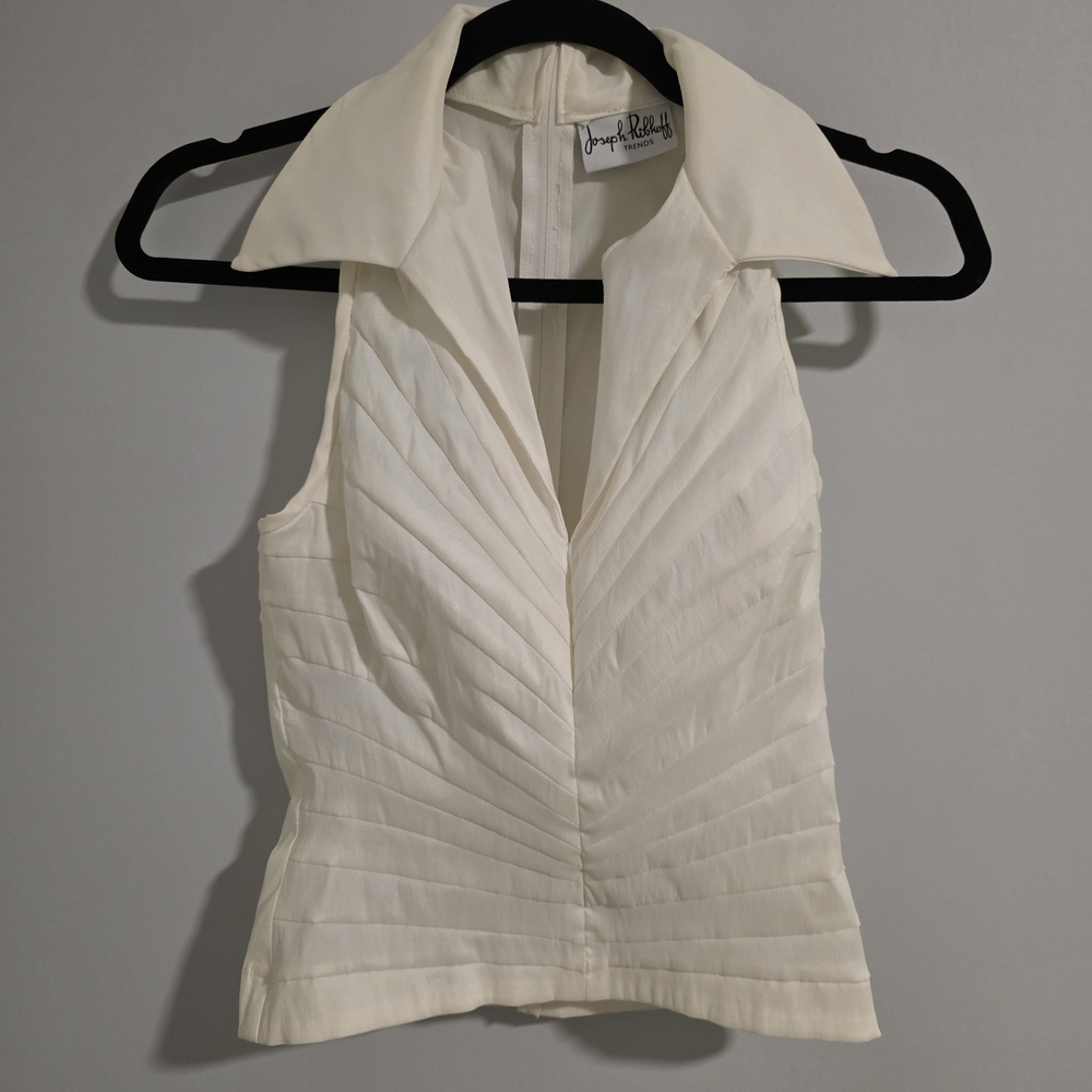 Joseph Ribkoff White Sleeveless Pleated Top – Chic & Structured - XS/S